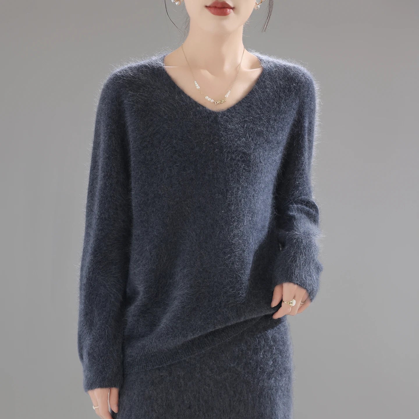 2025 Women's 100% Merino Wool Sweater, Thick Loose Knit Pullover Long Sleeve Solid Color(72 characters)