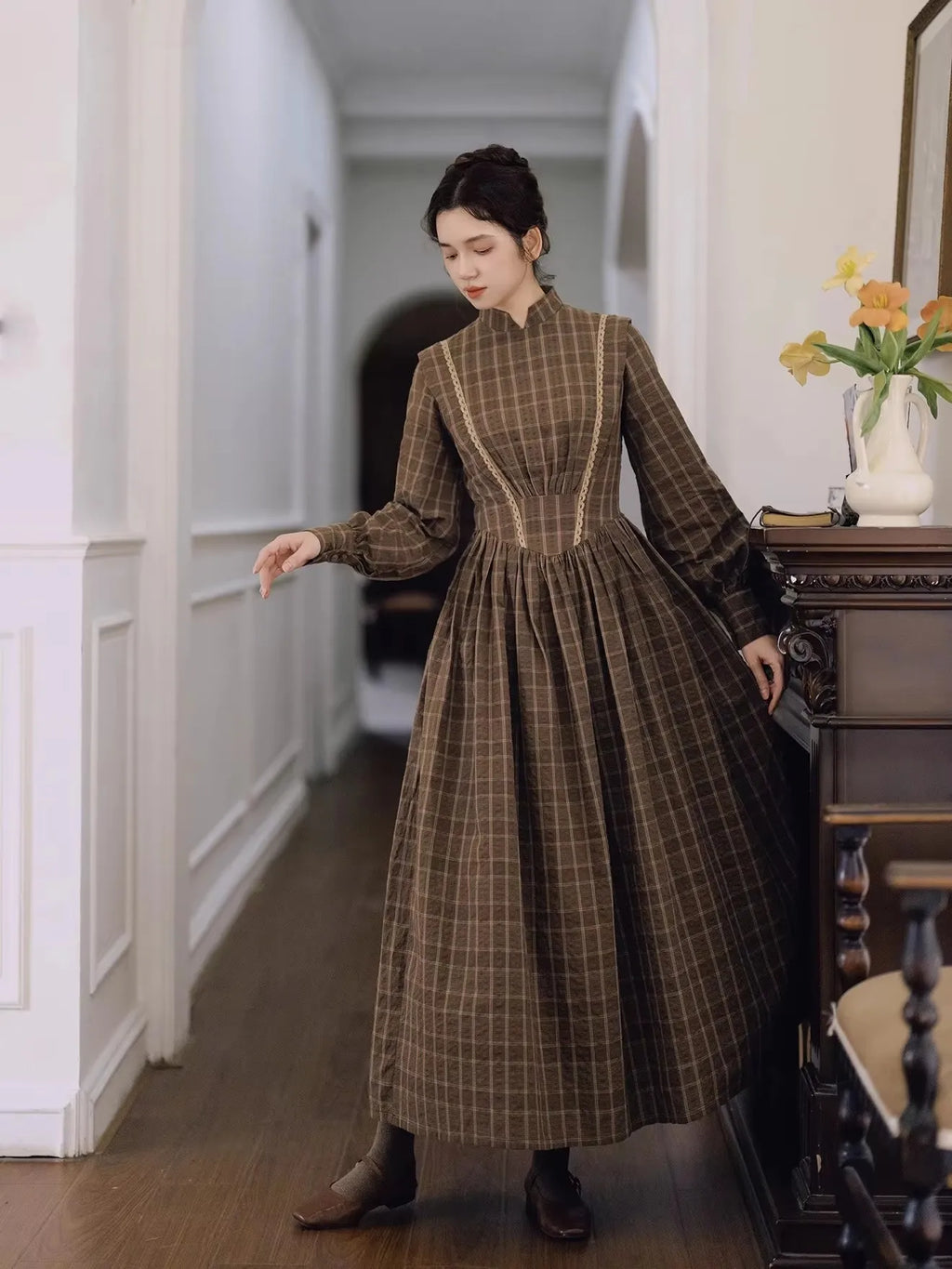 TIYIHAILEY 100% Cotton Plaid Spring Autumn Women Dress Full Lantern Sleeve Long Maxi Ladies S-XL Vintage High Waist Stand Collar