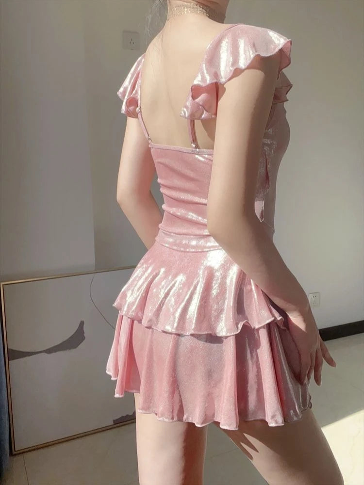 2026 New Women's Shimmer Pink Swimsuit Elegant Modest Pure Desire Bathing Suit for Hot Spring Beach